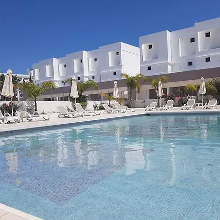 L'eros Agia Napa