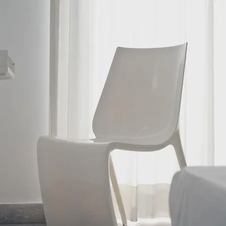 L'eros Hotel *