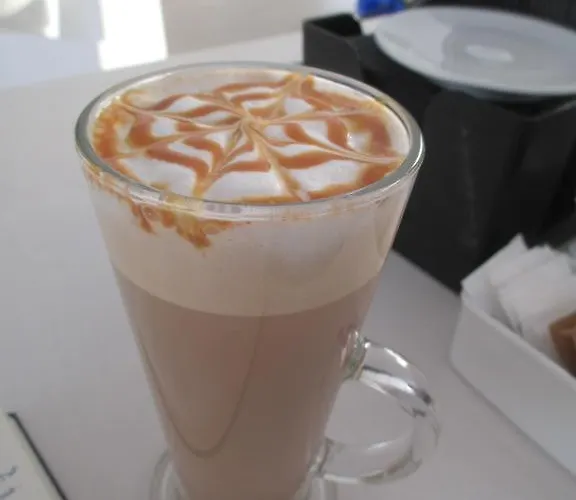 Szálloda L'eros Ajía Nápa